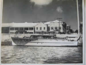 Q24 docked at Flag Pole Front Street Hamilton